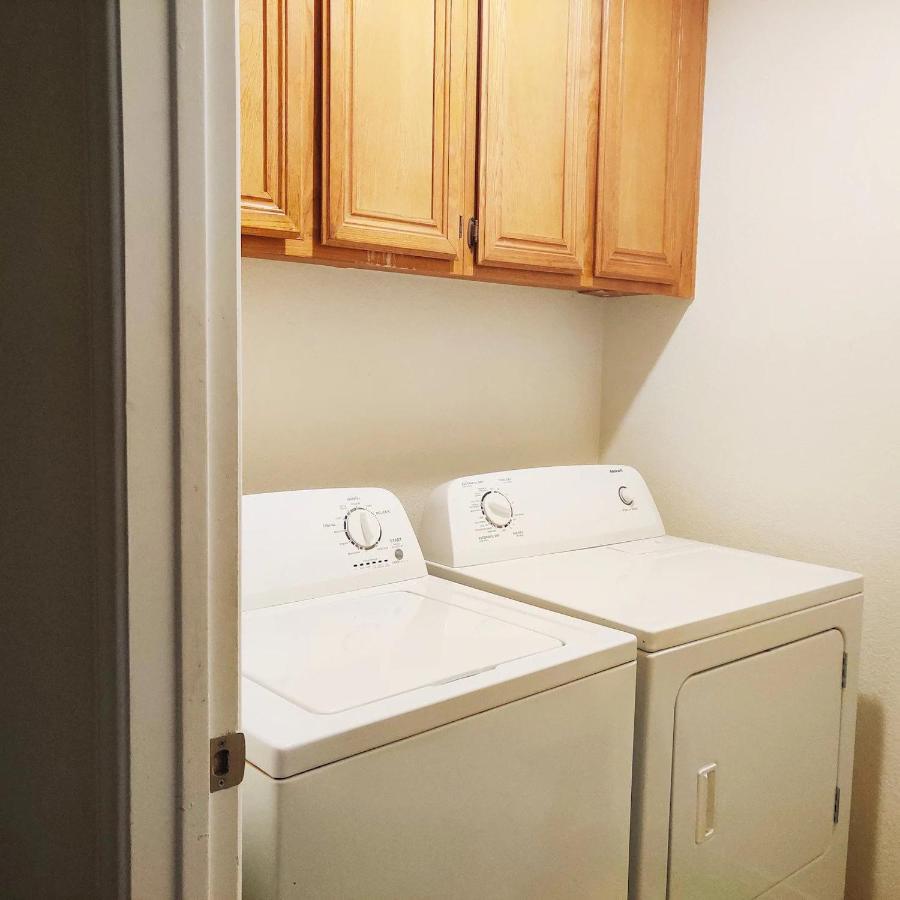 Nice Private Room In A House Close To Red Rock & Las Vegas Strip Exteriér fotografie